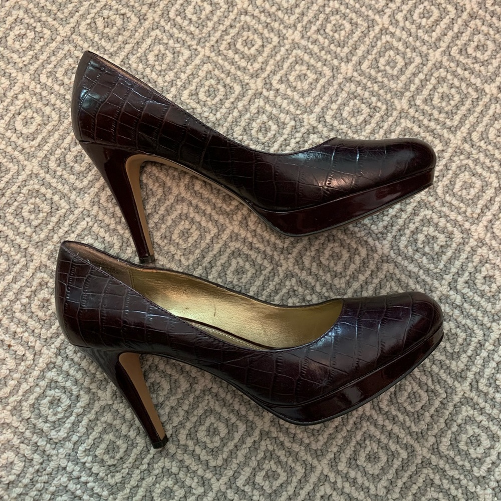Circa Joan David Luxe